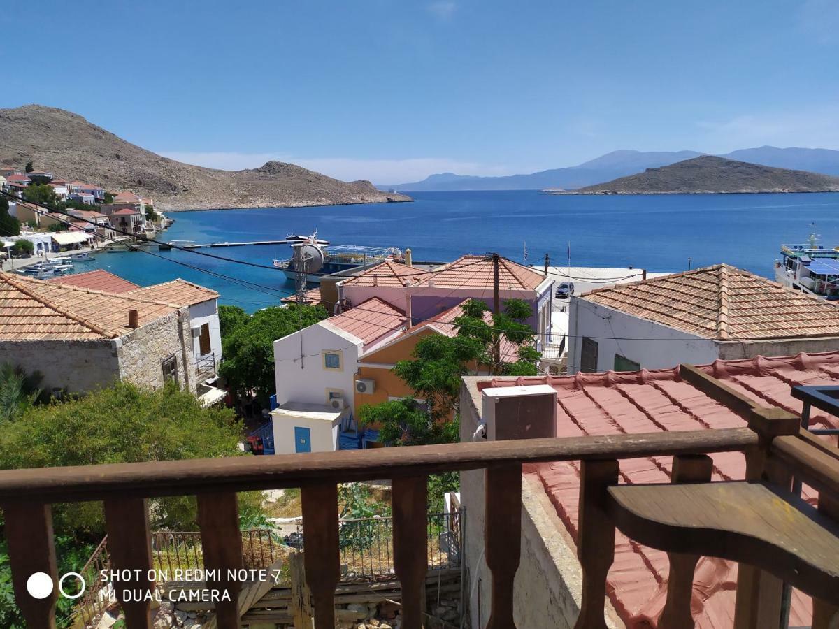 Villa Chrysodimi Chalki Town Buitenkant foto