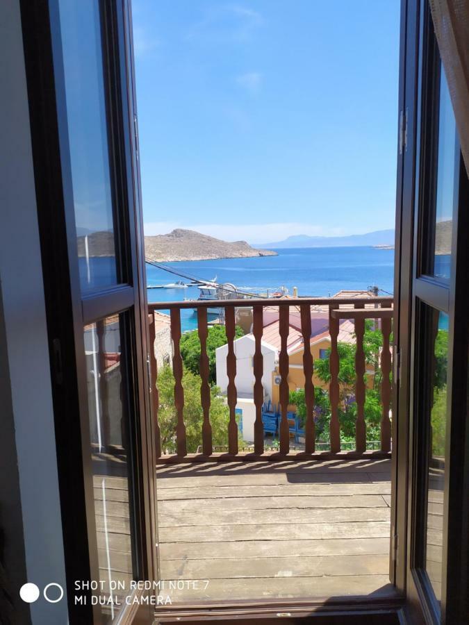 Villa Chrysodimi Chalki Town Buitenkant foto