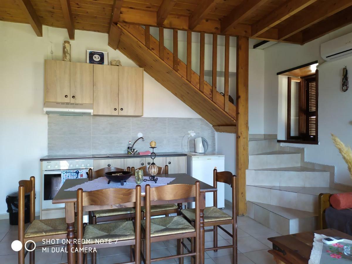 Villa Chrysodimi Chalki Town Buitenkant foto